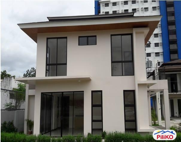 5 bedroom House and Lot for sale in Lapu Lapu