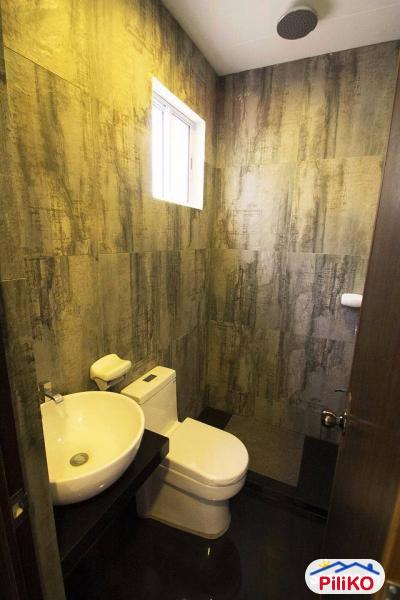 5 bedroom House and Lot for sale in Lapu Lapu in Cebu