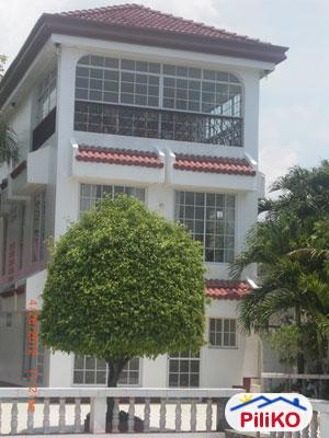 6 bedroom House and Lot for sale in Lapu Lapu in Cebu