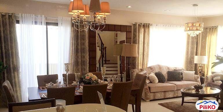 5 bedroom House and Lot for sale in Lapu Lapu in Cebu - image