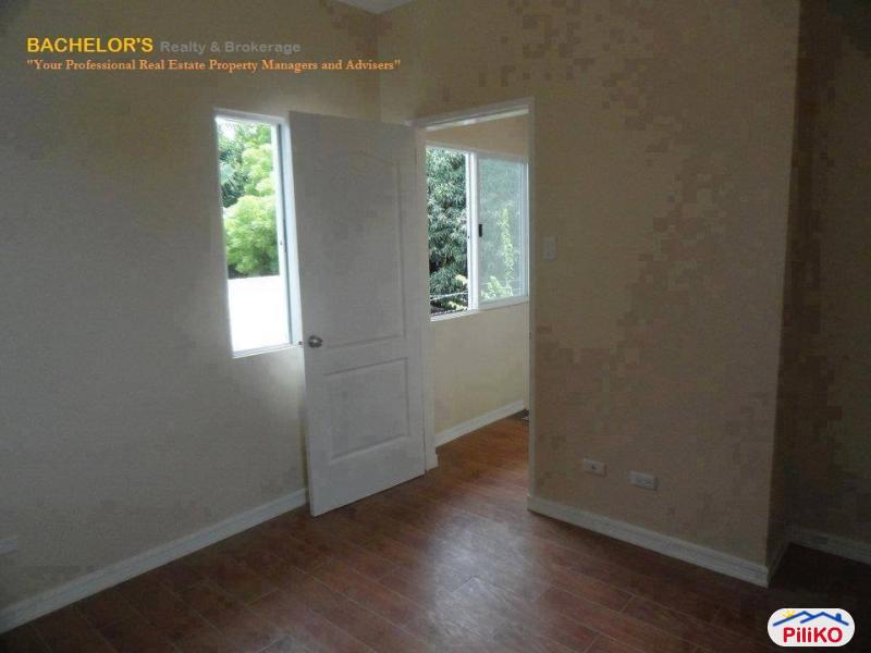 3 bedroom House and Lot for sale in Lapu Lapu in Cebu - image