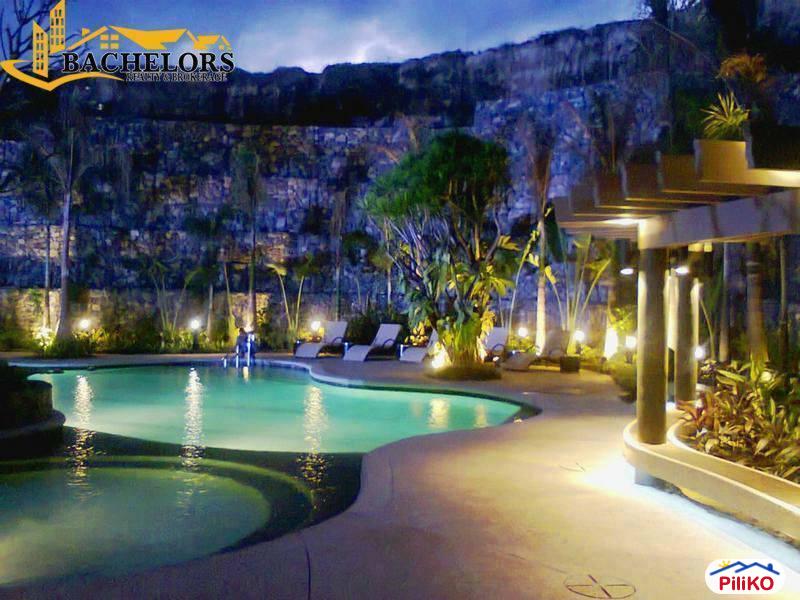 6 bedroom House and Lot for sale in Lapu Lapu - image 9
