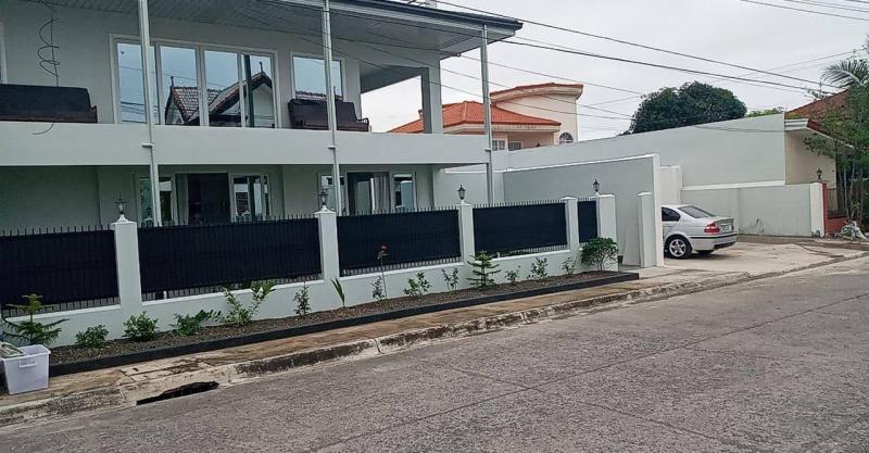 5 bedroom House and Lot for sale in Talisay - image 2