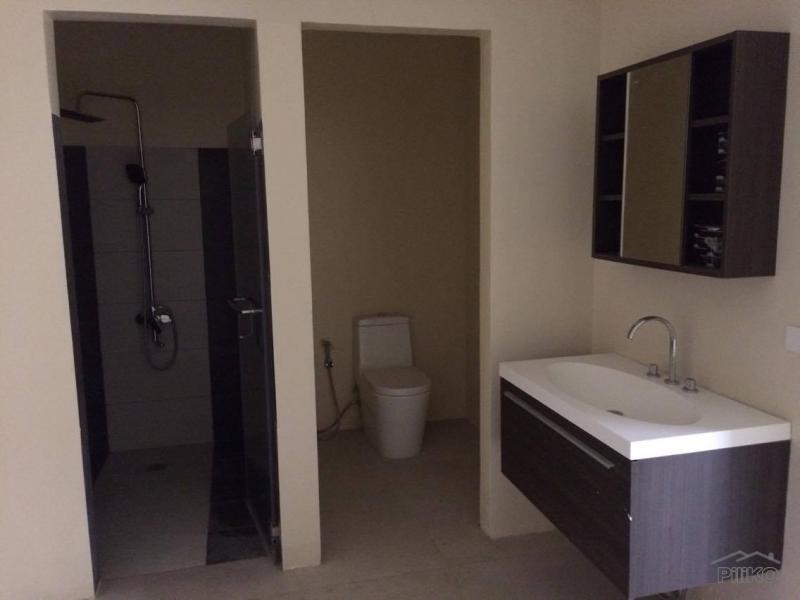 5 bedroom House and Lot for sale in Cebu City - image 13