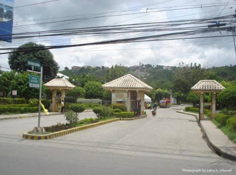 5 bedroom House and Lot for sale in Talisay in Philippines
