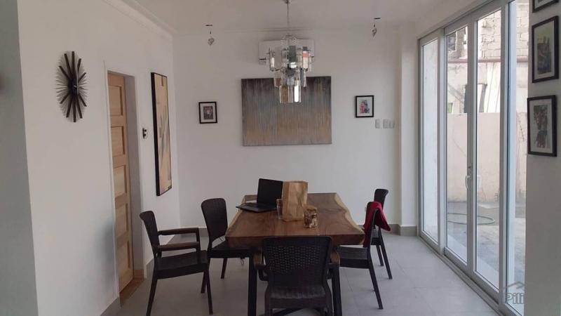 5 bedroom House and Lot for sale in Talisay - image 4