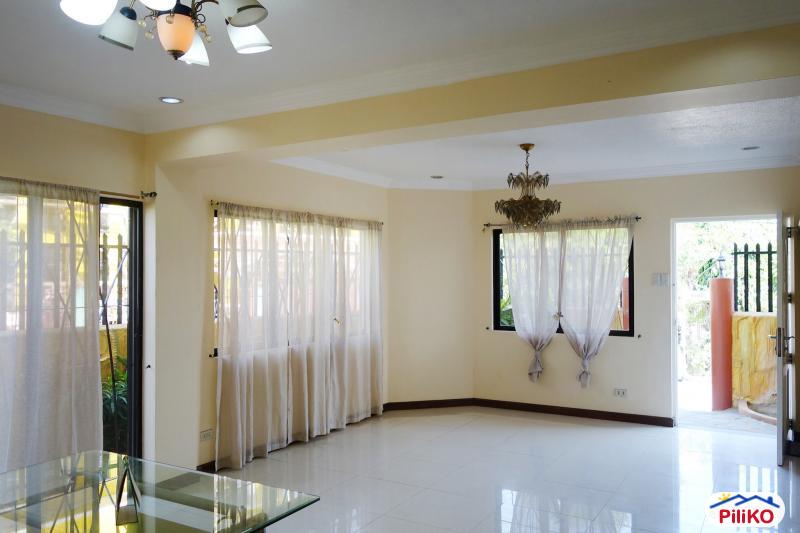 5 bedroom House and Lot for sale in Cebu City - image 8