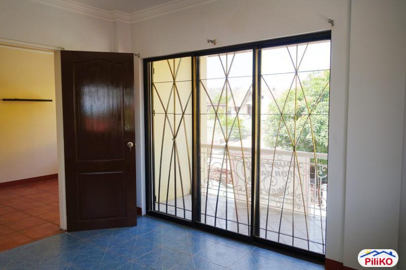 5 bedroom House and Lot for sale in Cebu City - image 9