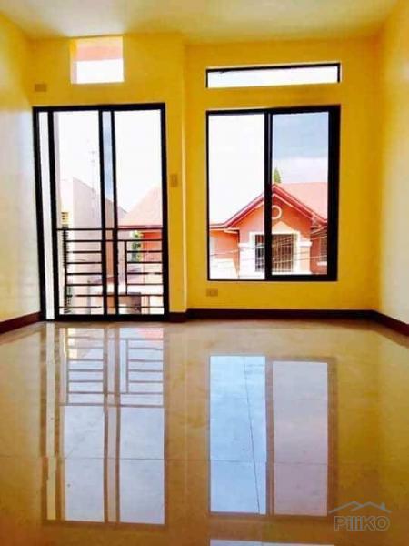 2 bedroom Townhouse for sale in Las Pinas in Metro Manila - image