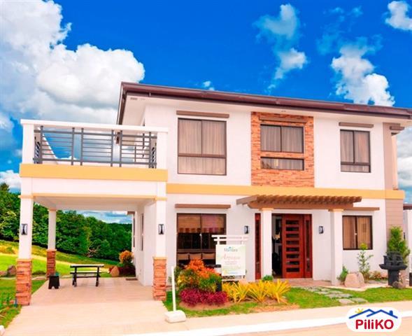 Pictures of House and Lot for sale in General Trias