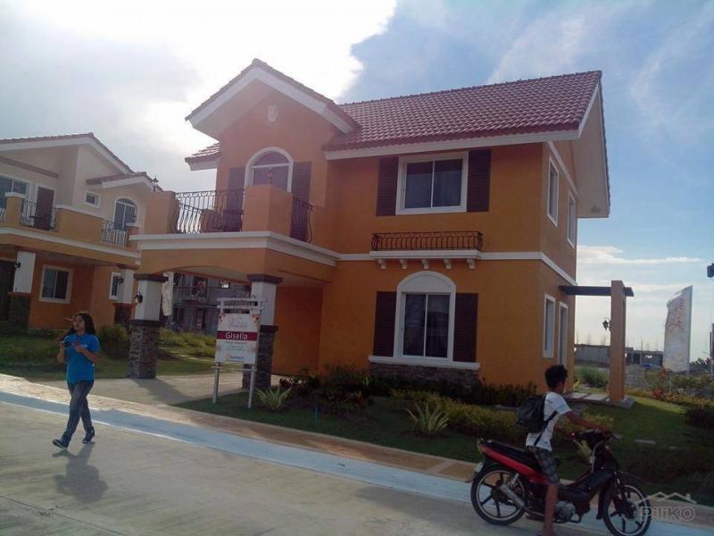 4 bedroom House and Lot for sale in Lipa - image 2