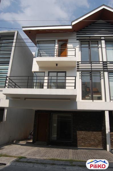 Pictures of 3 bedroom House and Lot for sale in Taguig