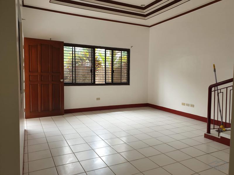 3 bedroom House and Lot for sale in Dumaguete - image 10