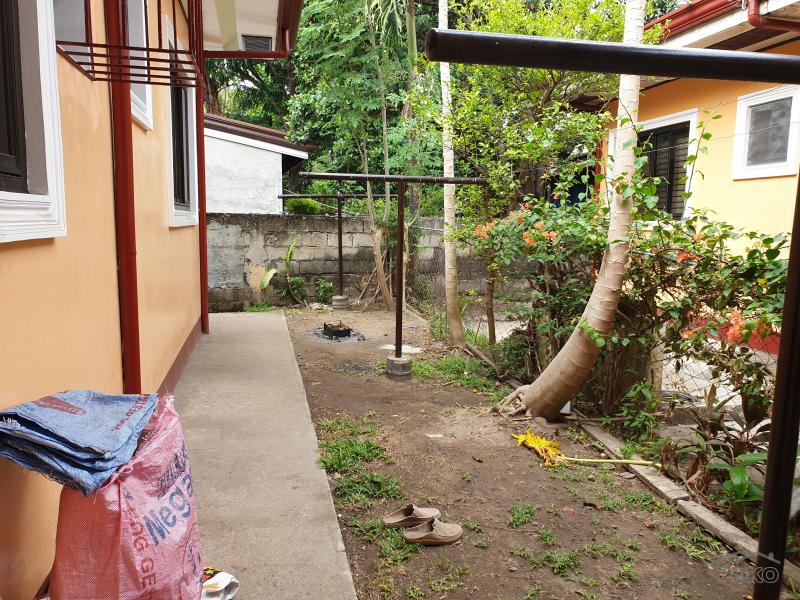 3 bedroom House and Lot for sale in Dumaguete - image 19