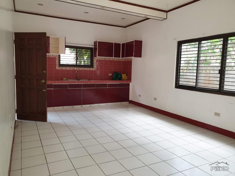 3 bedroom House and Lot for sale in Dumaguete - image 9