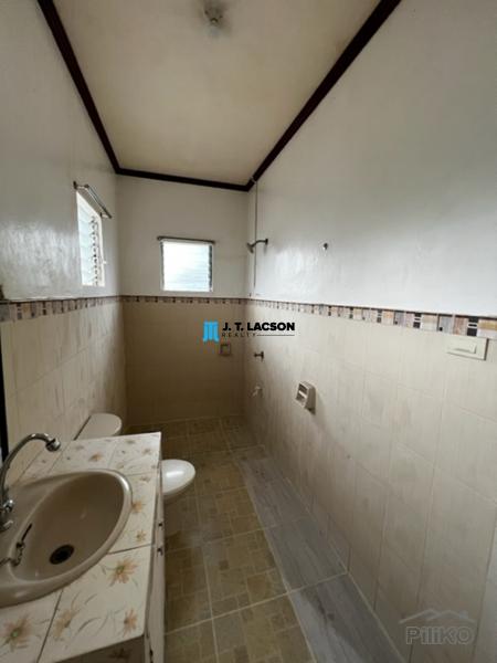 3 bedroom House and Lot for rent in Valencia - image 10