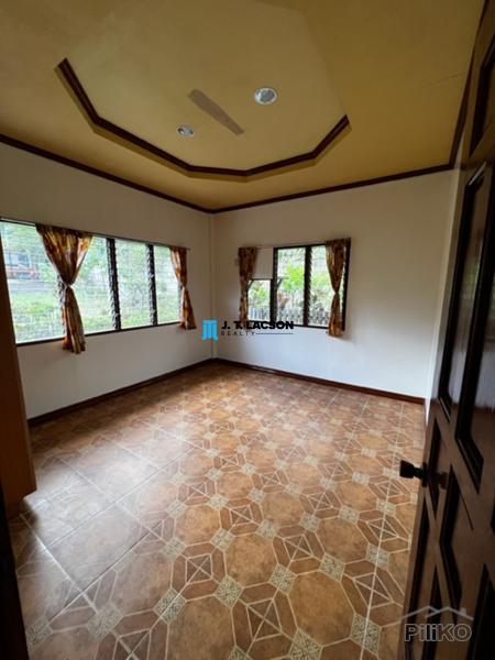 3 bedroom House and Lot for rent in Valencia in Negros Oriental