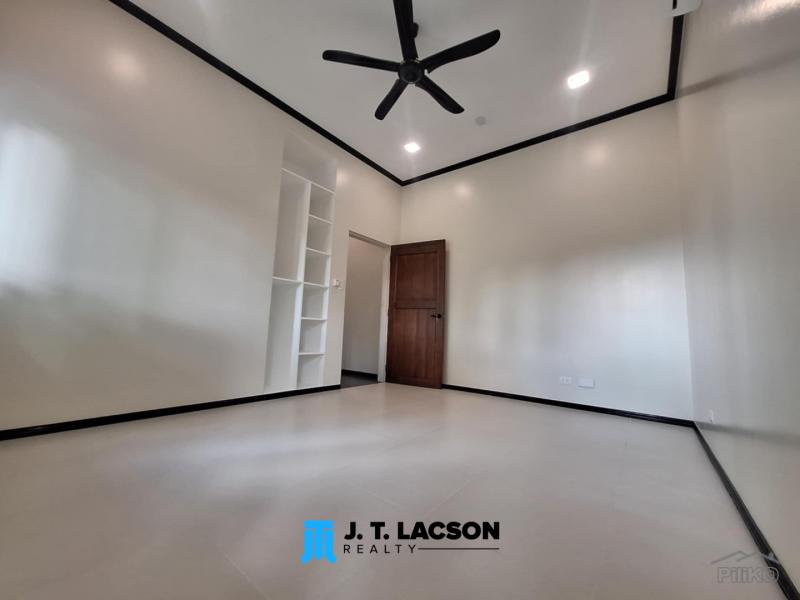 2 bedroom Houses for sale in Valencia - image 10