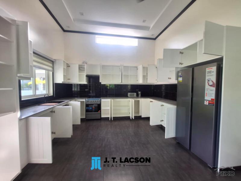 2 bedroom Houses for sale in Valencia - image 4