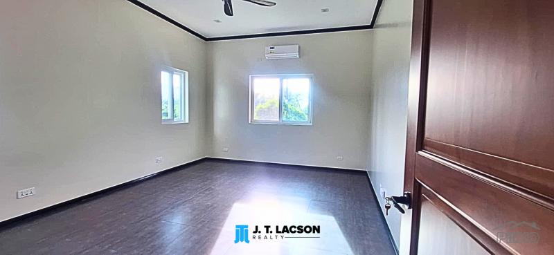 2 bedroom Houses for sale in Valencia in Philippines - image