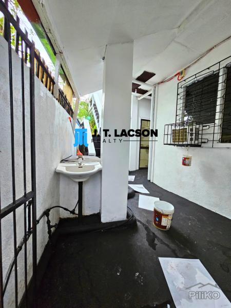 4 bedroom Houses for rent in Dumaguete - image 16