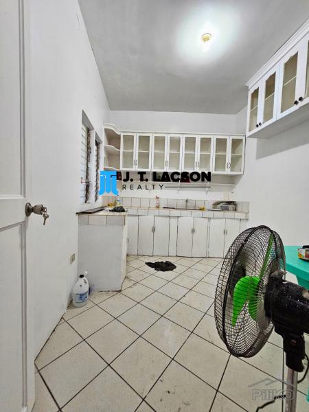 4 bedroom Houses for rent in Dumaguete - image 17