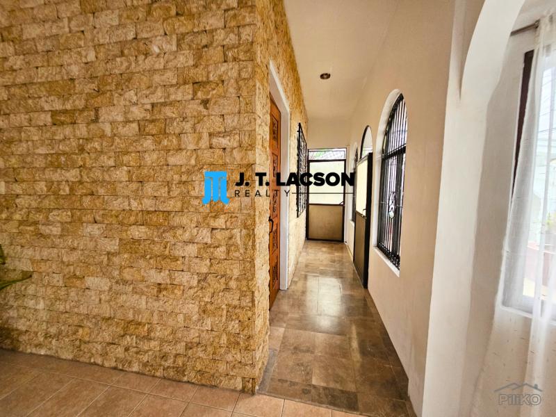 4 bedroom Houses for rent in Dumaguete - image 4