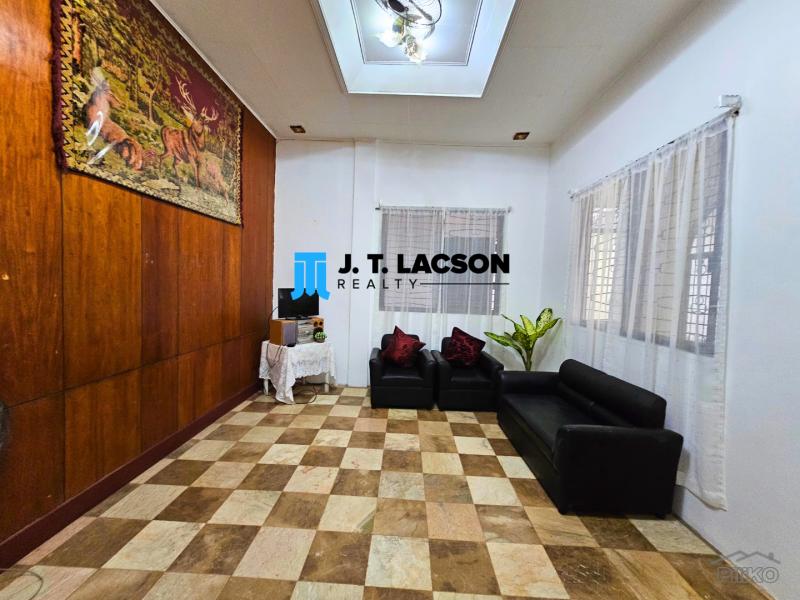 4 bedroom Houses for rent in Dumaguete - image 5