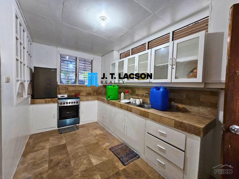 4 bedroom Houses for rent in Dumaguete - image 7