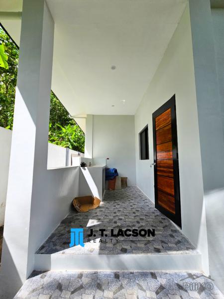 3 bedroom House and Lot for sale in Valencia - image 11