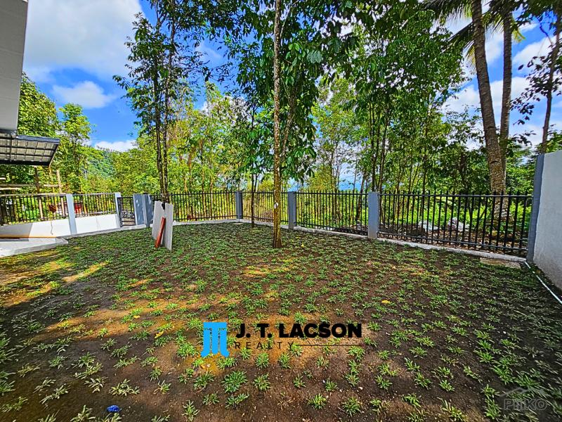 3 bedroom House and Lot for sale in Valencia - image 12