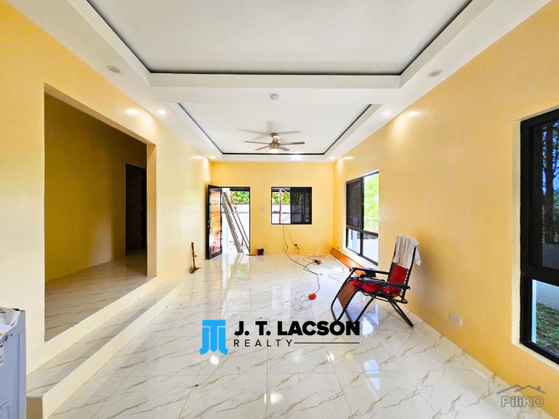 Picture of 3 bedroom House and Lot for sale in Valencia in Negros Oriental