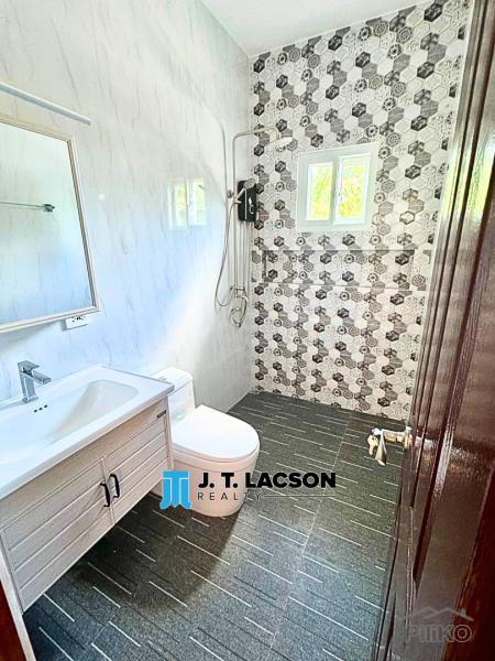 3 bedroom House and Lot for sale in Valencia - image 12