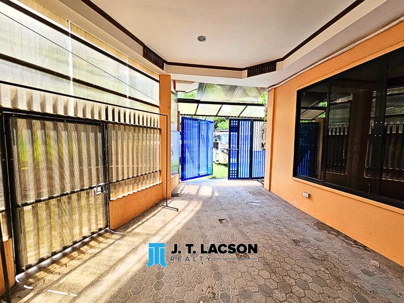2 bedroom House and Lot for rent in Dumaguete - image 12