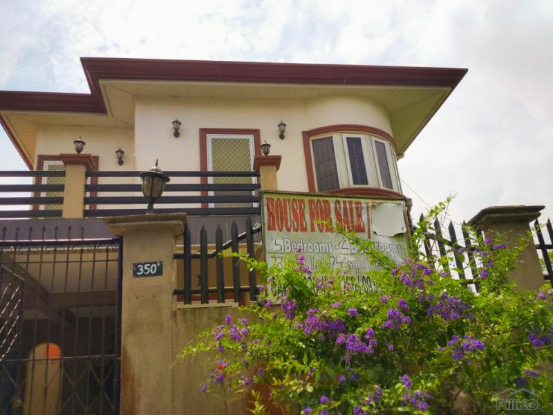 House and Lot for sale in Tagaytay - image 5