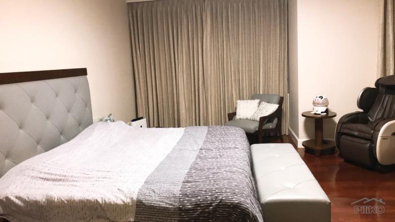 Picture of 4 bedroom Apartment for sale in Makati in Metro Manila