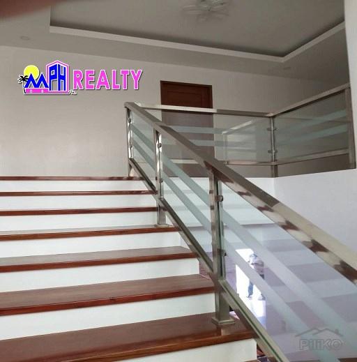 6 bedroom House and Lot for sale in Consolacion - image 7