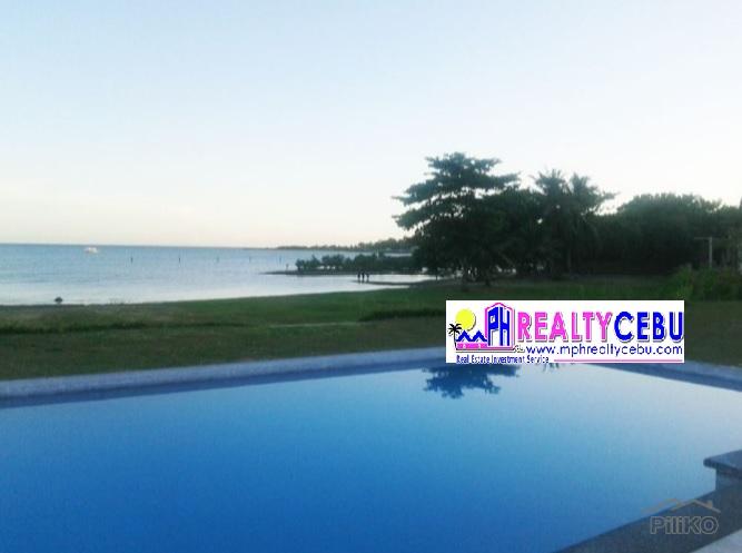 4 bedroom Villas for sale in Danao - image 4