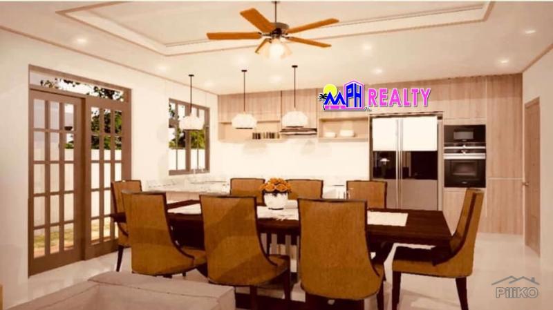 5 bedroom House and Lot for sale in Talisay - image 2
