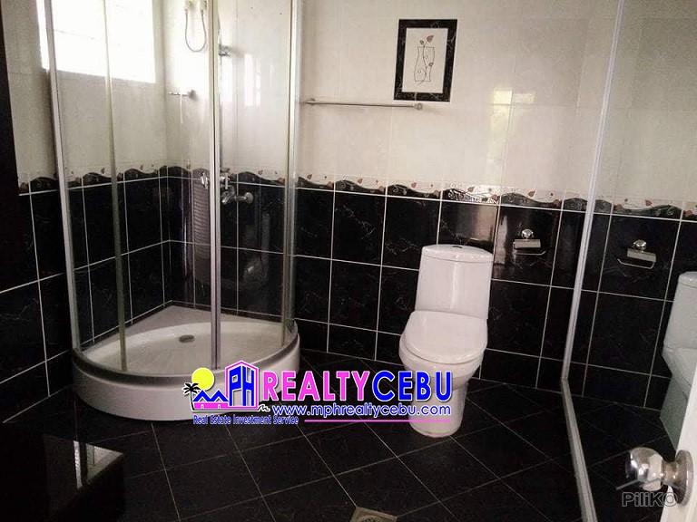 5 bedroom House and Lot for sale in Talisay - image 7