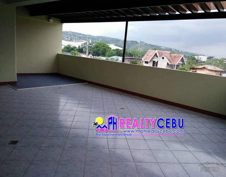 5 bedroom House and Lot for sale in Talisay in Cebu