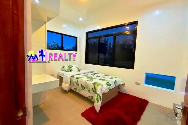 4 bedroom House and Lot for sale in Consolacion in Philippines