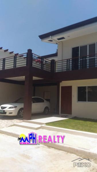 Picture of 4 bedroom House and Lot for sale in Lapu Lapu