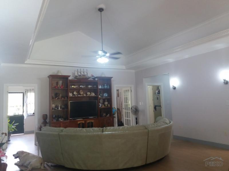3 bedroom Houses for sale in Valencia - image 18