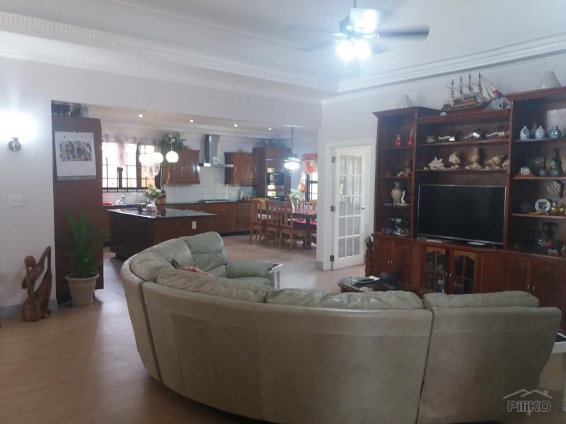 3 bedroom Houses for sale in Valencia in Philippines - image