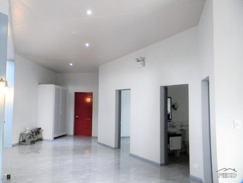 3 bedroom House and Lot for sale in Dumaguete in Philippines