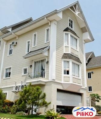Pictures of 3 bedroom Townhouse for sale in Muntinlupa