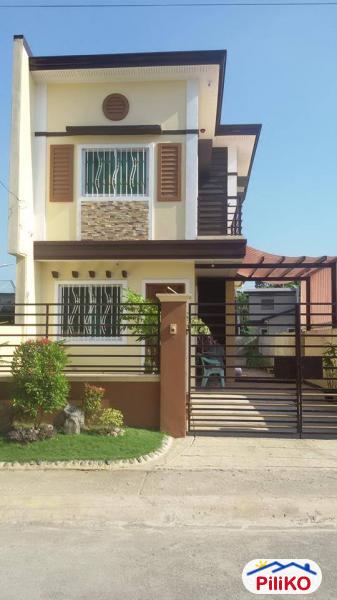 House and Lot for sale in San Mateo - image 3