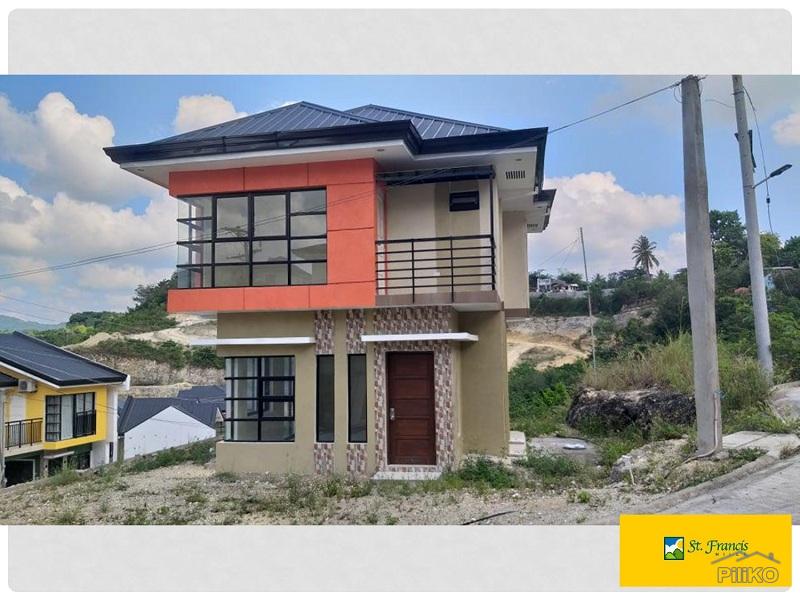 Pictures of 4 bedroom House and Lot for sale in Consolacion