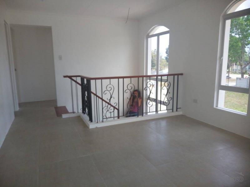 4 bedroom Houses for sale in Silang - image 12